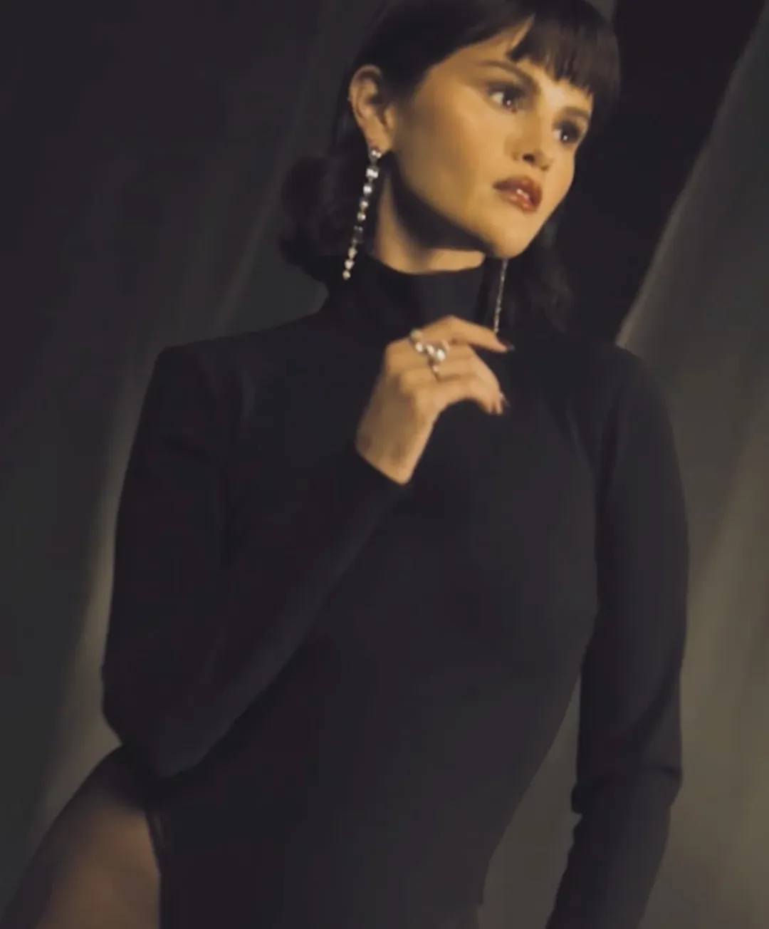 selena gomez shared latest hair transformation via her instagram story